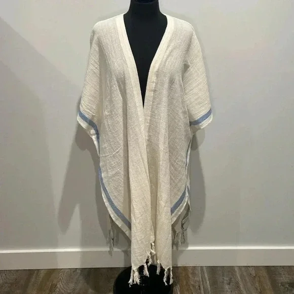 Rays for Days | Cococabana Cover up - Picture 2 of 8